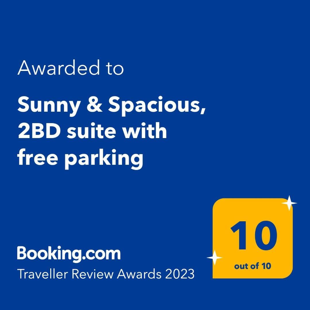 Sunny & Spacious, 2 Bedroom With Free Parking * Split